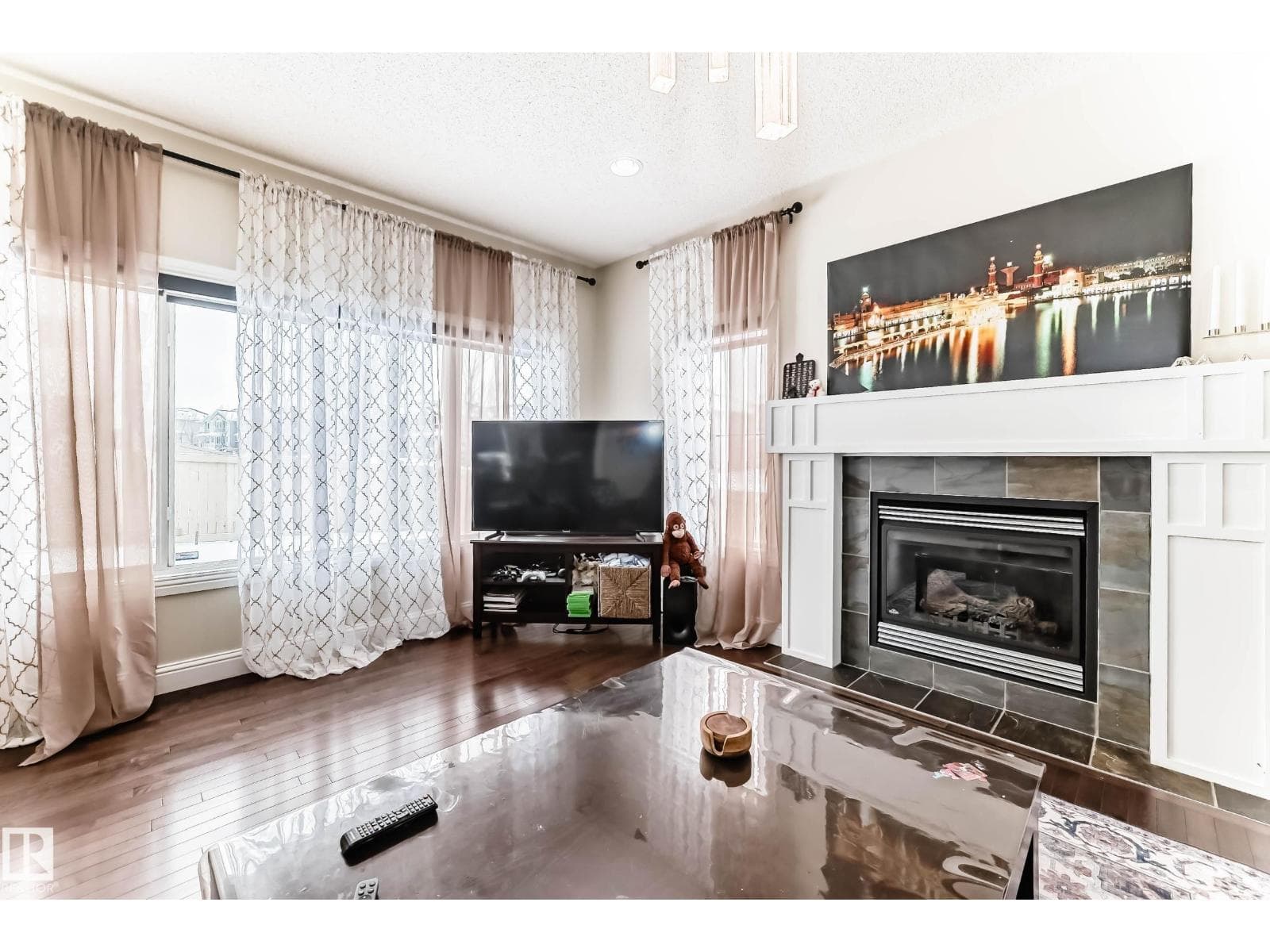 6159 12 AV SW SW — Edmonton - Main photo