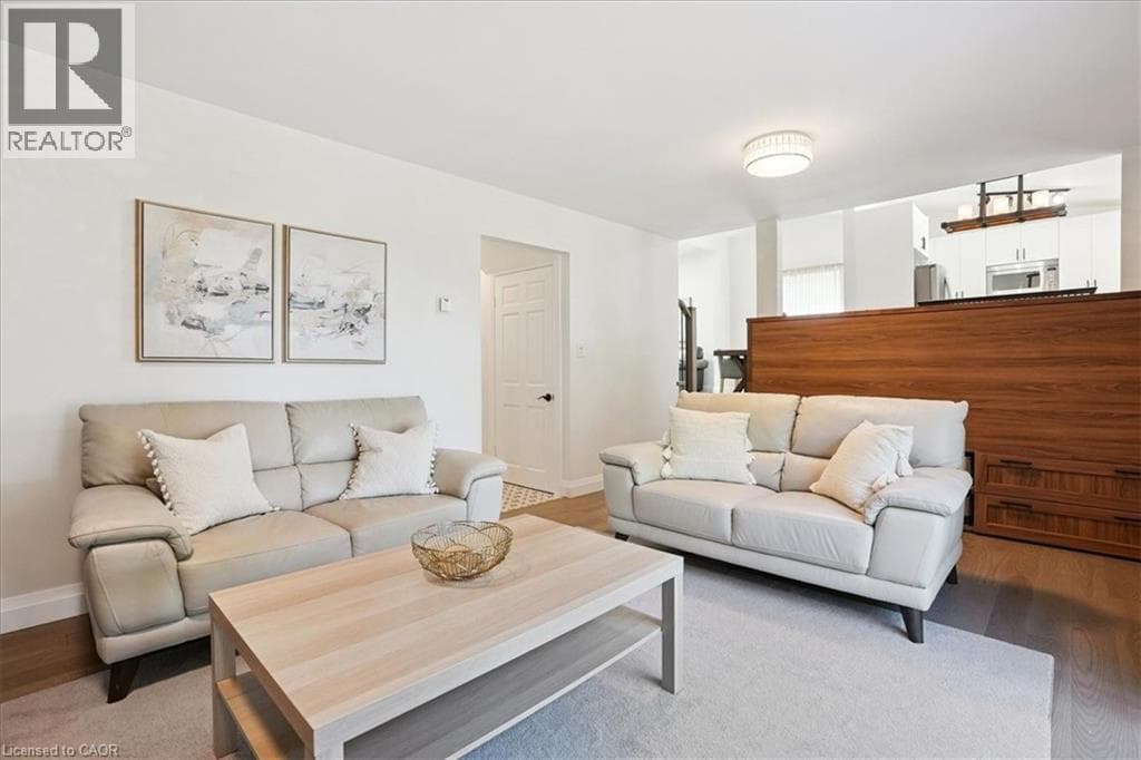 93 WESTGATE PARK Drive — St. Catharines - Main photo