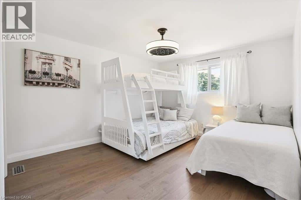 93 WESTGATE PARK Drive — St. Catharines - Photo 4 of 49