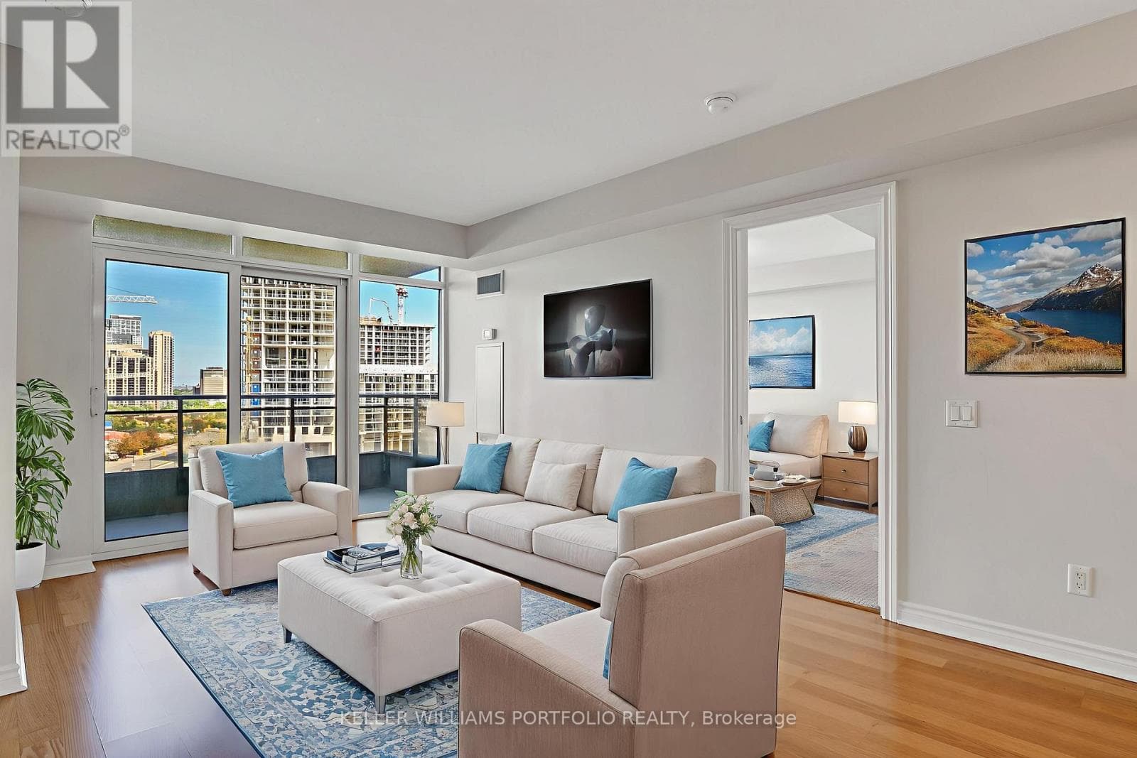 707 - 5229 DUNDAS STREET W — Toronto (Islington-City Centre West) - Main photo