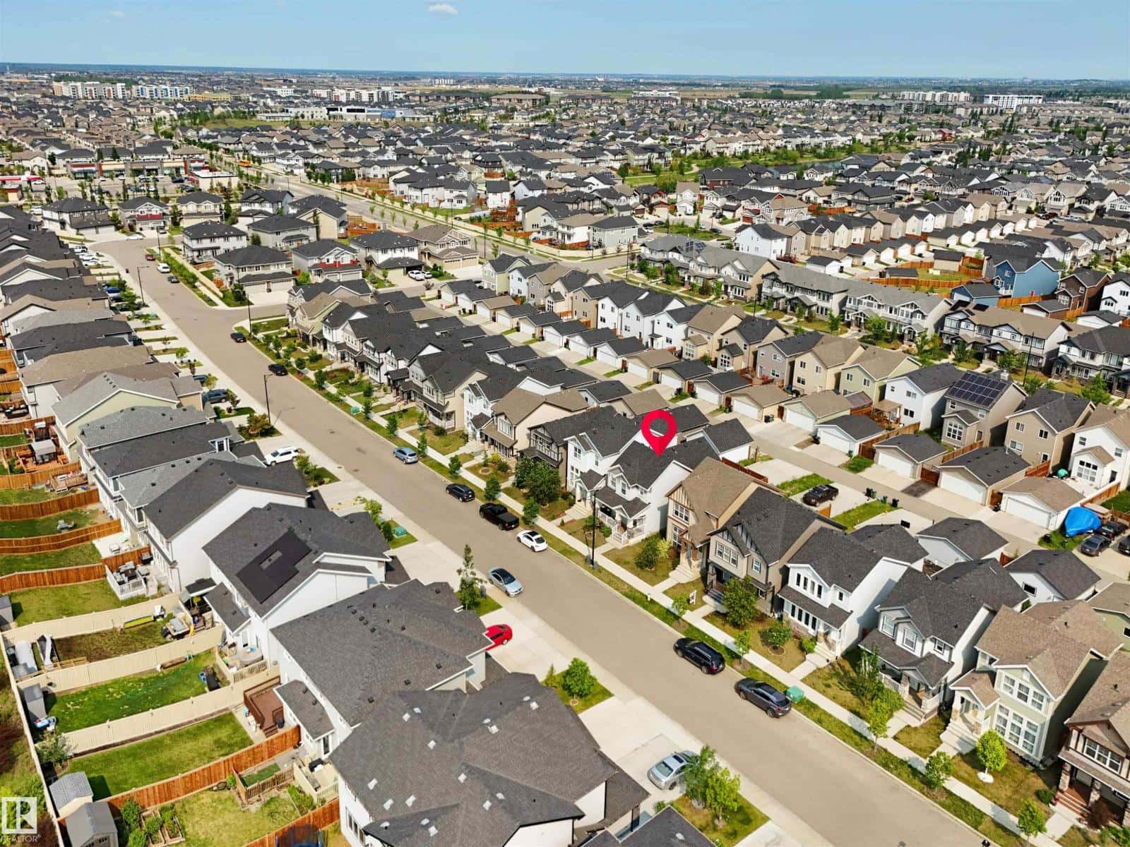 5050 ANDISON CL SW — Edmonton - Photo 4 of 46