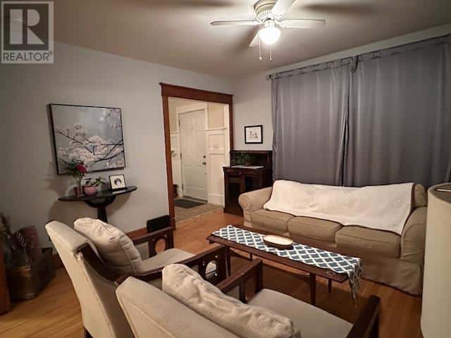 7 Forest AVE — Sault Ste. Marie - Photo 5 of 39