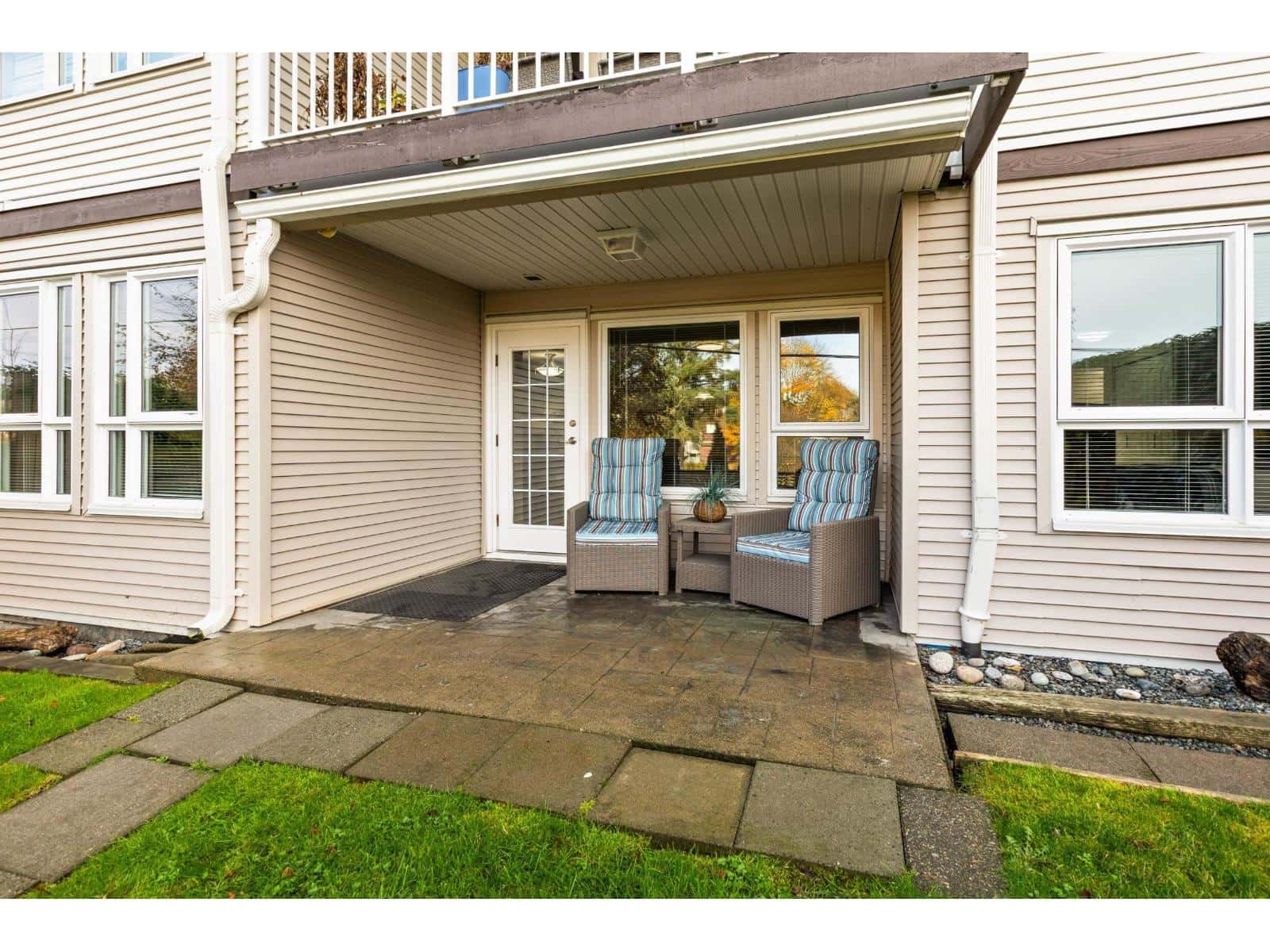 103 17740 58A AVENUE — Surrey - Photo 4 of 26