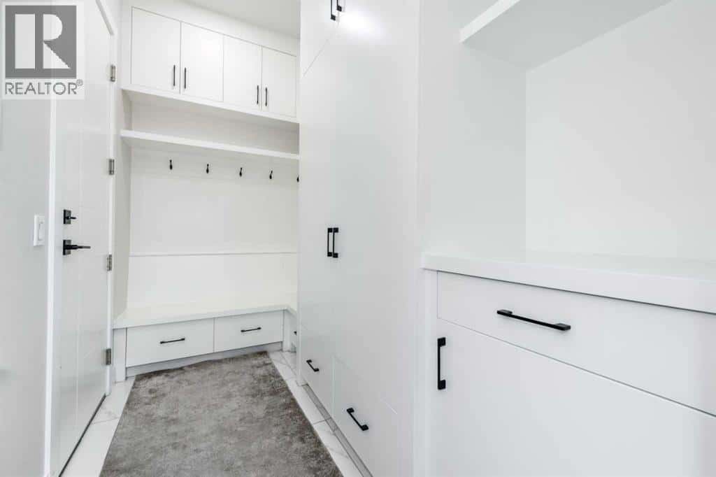 66 Waterford Road — Chestermere - Photo 4 of 40