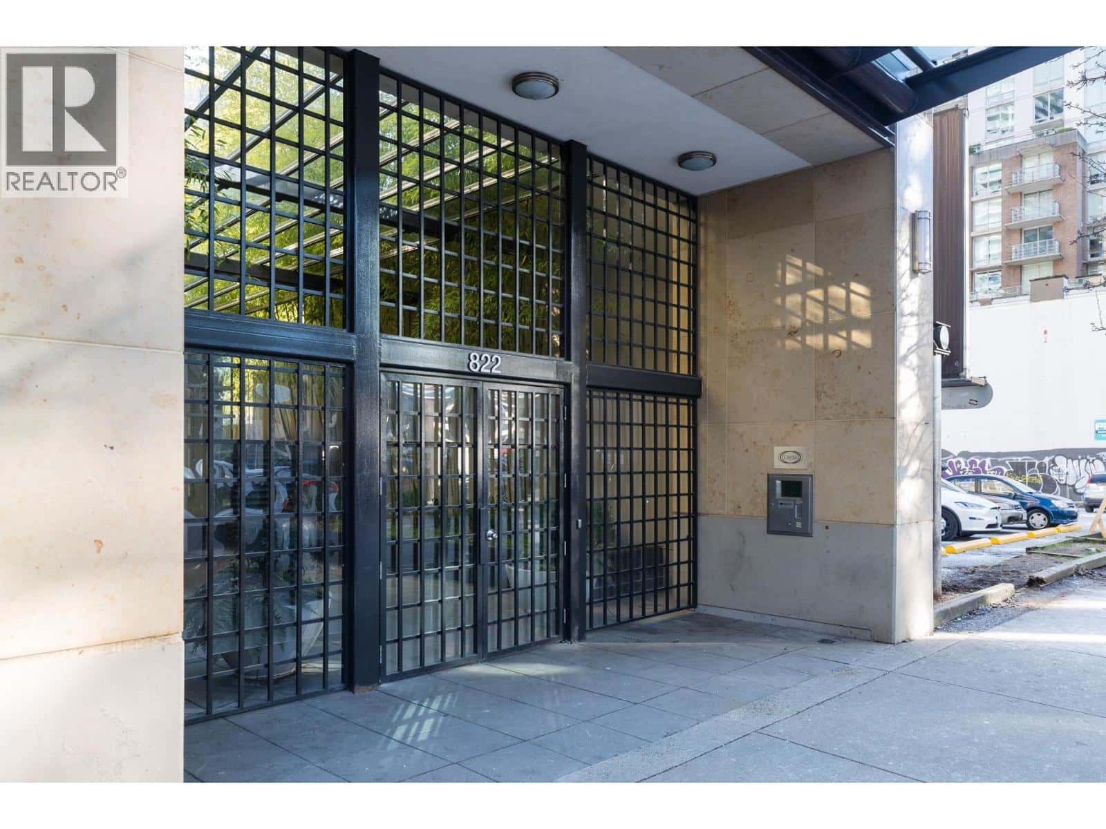 1101 822 SEYMOUR STREET — Vancouver - Photo 2 of 27