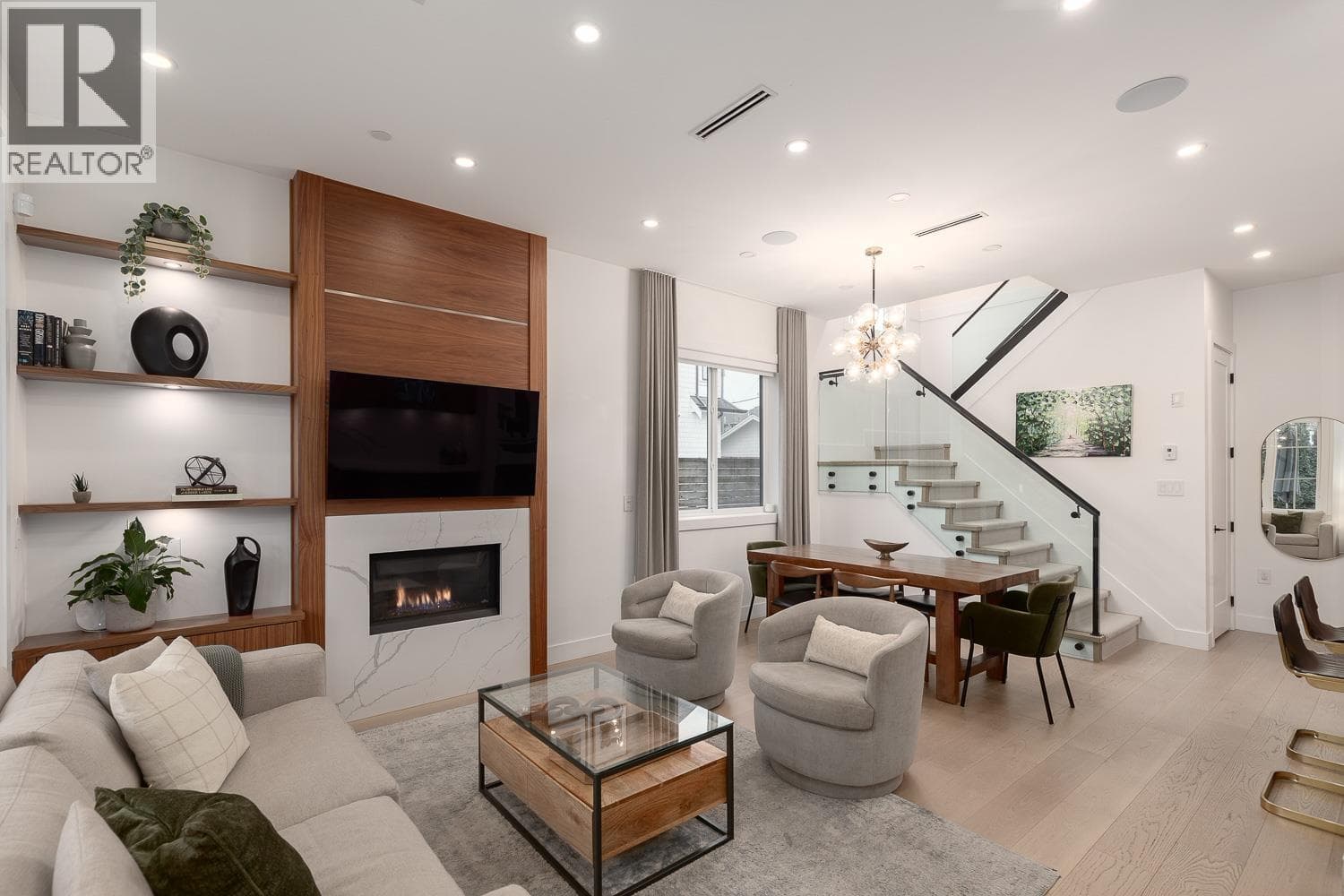 959 E 13TH AVENUE — Vancouver - Main photo