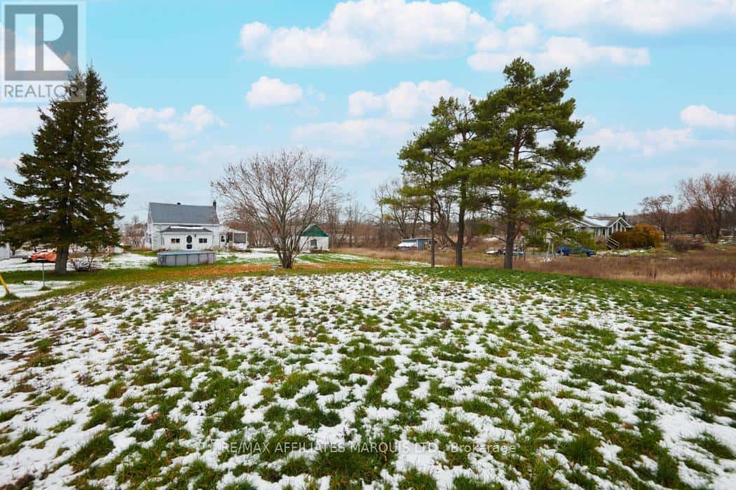 4872 NINE MILE ROAD — South Glengarry - Photo 5 of 29