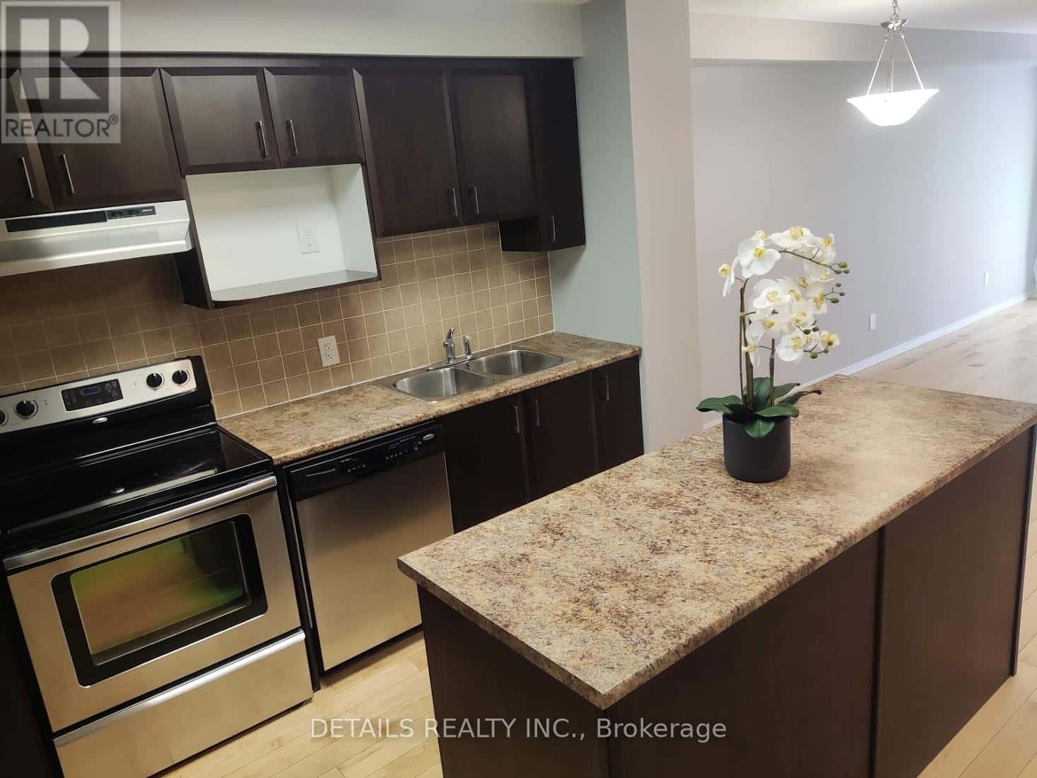 149 WINDSWEPT PRIVATE — Ottawa - Photo 3 of 17