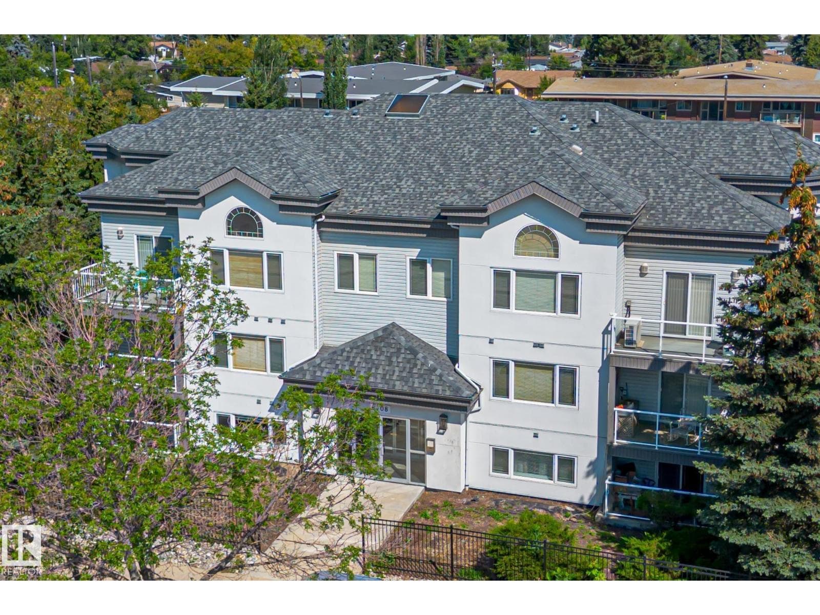 #209 6708 90 AV NW — Edmonton - Main photo