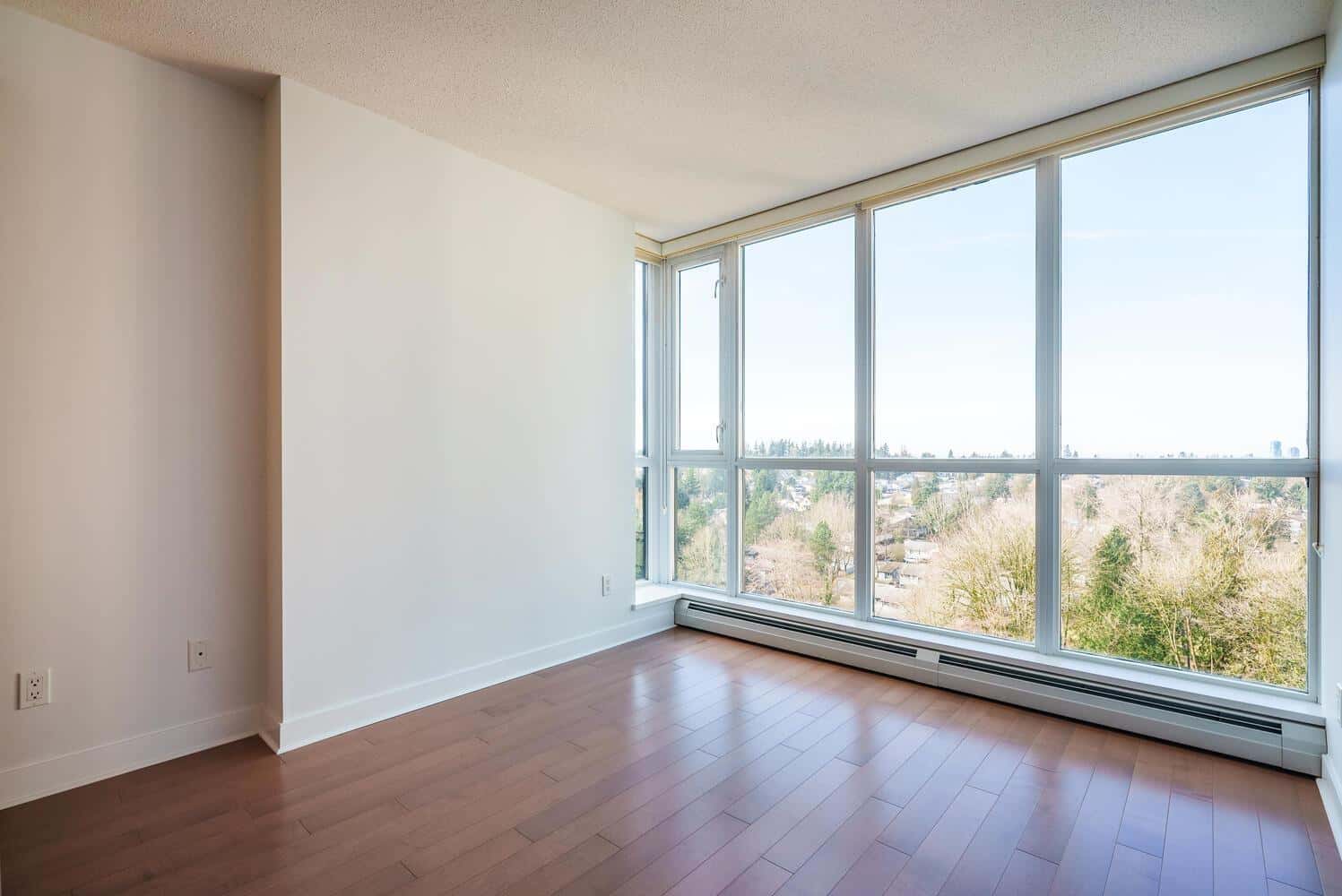 1206 10777 UNIVERSITY DRIVE — Surrey, British Columbia - Photo 3 of 34