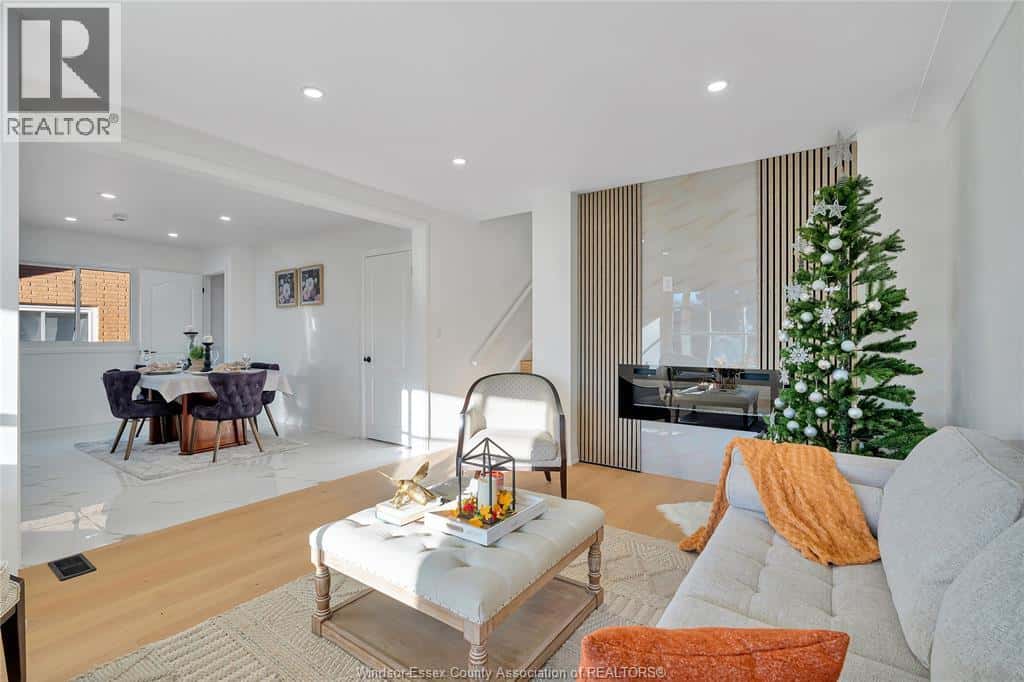 3158 BRIARBANK — Windsor - Photo 5 of 35