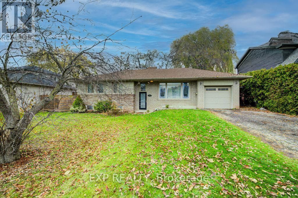 1361 STANBURY ROAD — Oakville (WO West) - Main photo