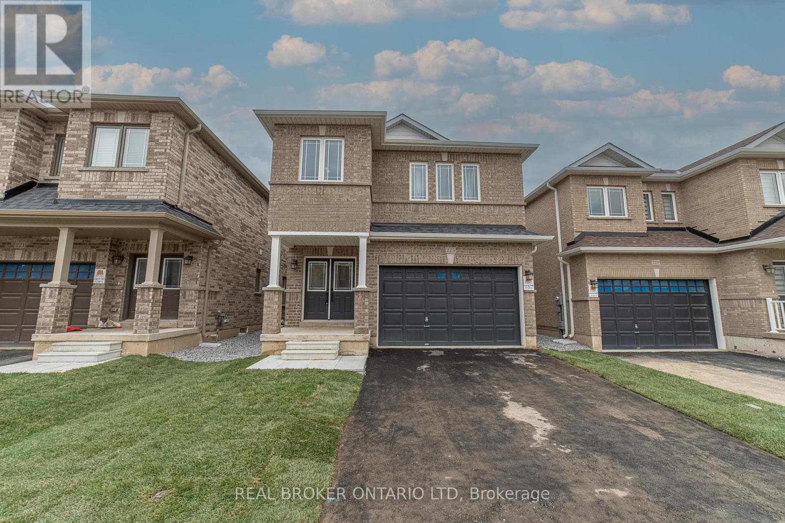 225 PALACE STREET — Thorold (Thorold Downtown) - Main photo