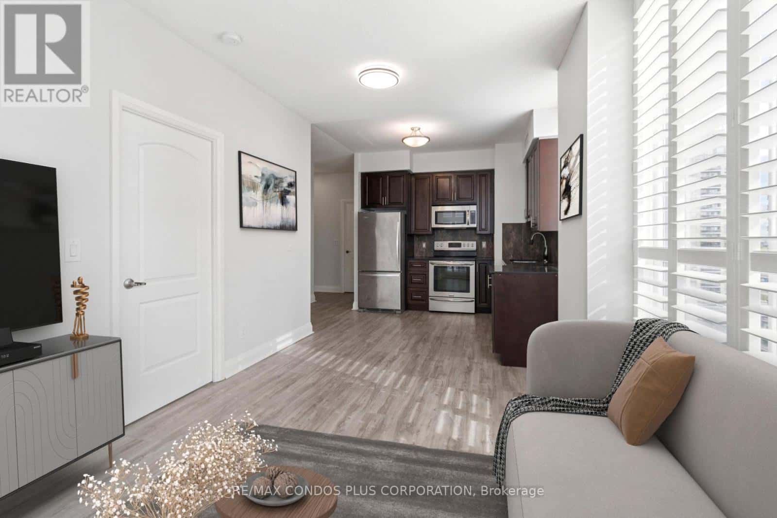 1108 - 20 NORTH PARK ROAD — Vaughan (Beverley Glen) - Photo 3 of 31