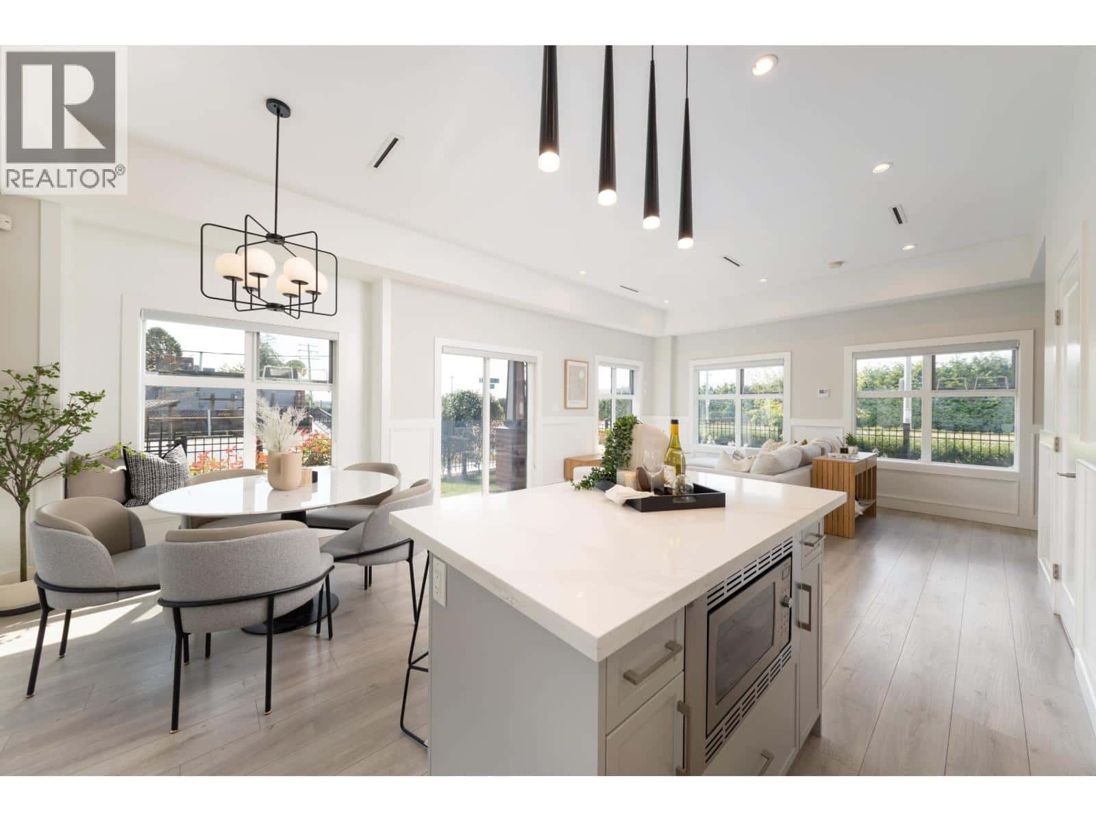 5 9899 STEVESTON HIGHWAY — Richmond - Photo 5 of 32