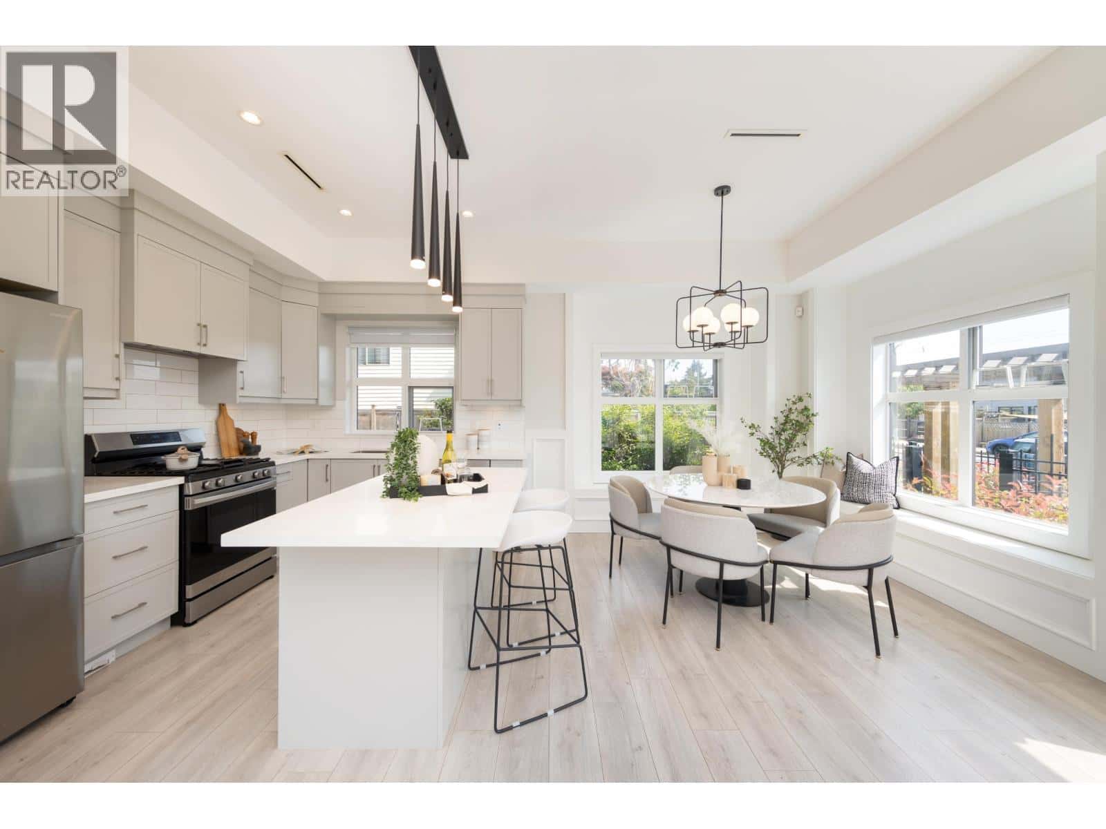 5 9899 STEVESTON HIGHWAY — Richmond - Photo 3 of 32