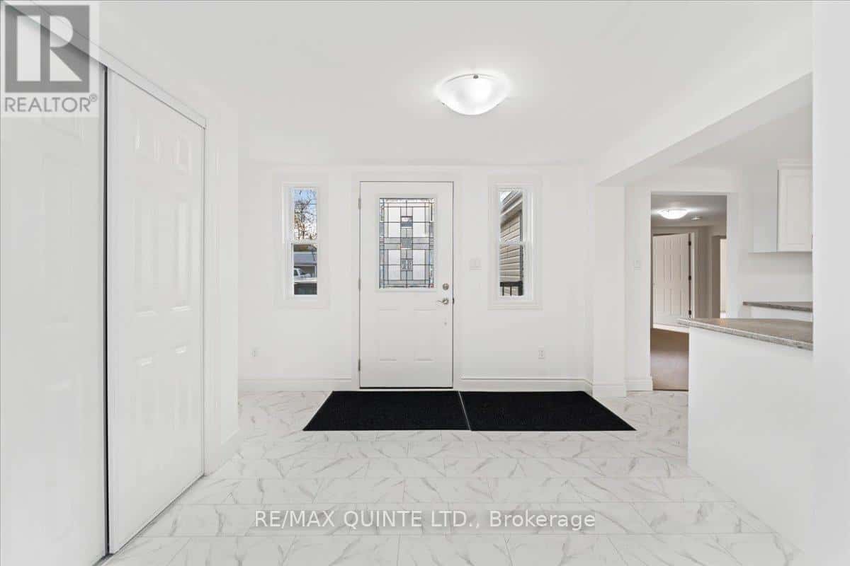 27 PURDY STREET — Belleville (Belleville Ward) - Photo 4 of 40