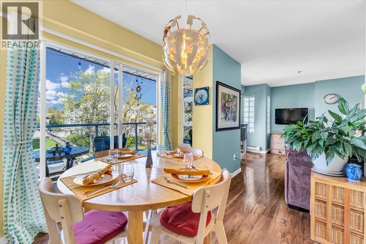 303 966 W 14TH AVENUE — Vancouver - Main photo