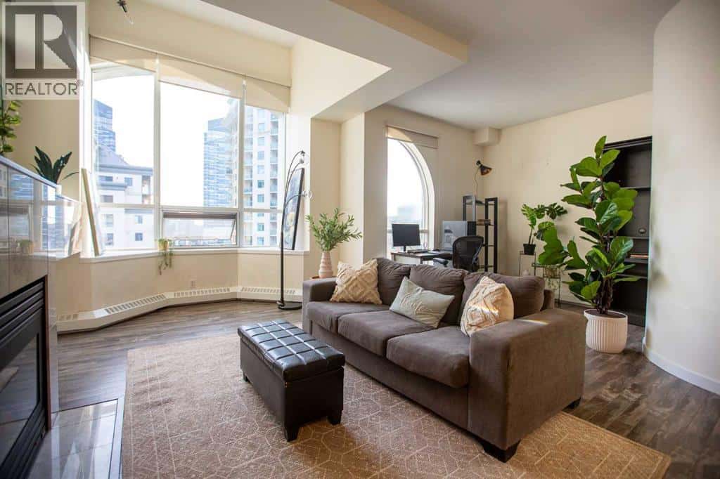 1707, 1108 6 Avenue SW — Calgary - Photo 5 of 34