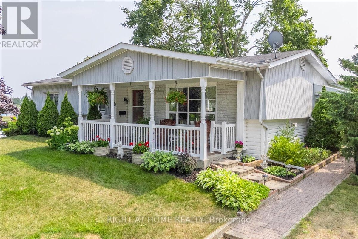 30 MAIN STREET — Innisfil - Main photo