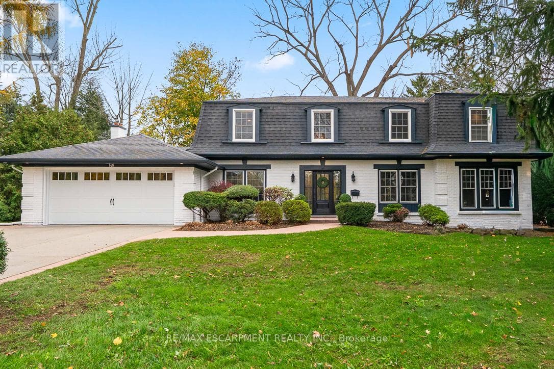 149 FRUITLAND AVENUE — Burlington (Roseland) - Main photo