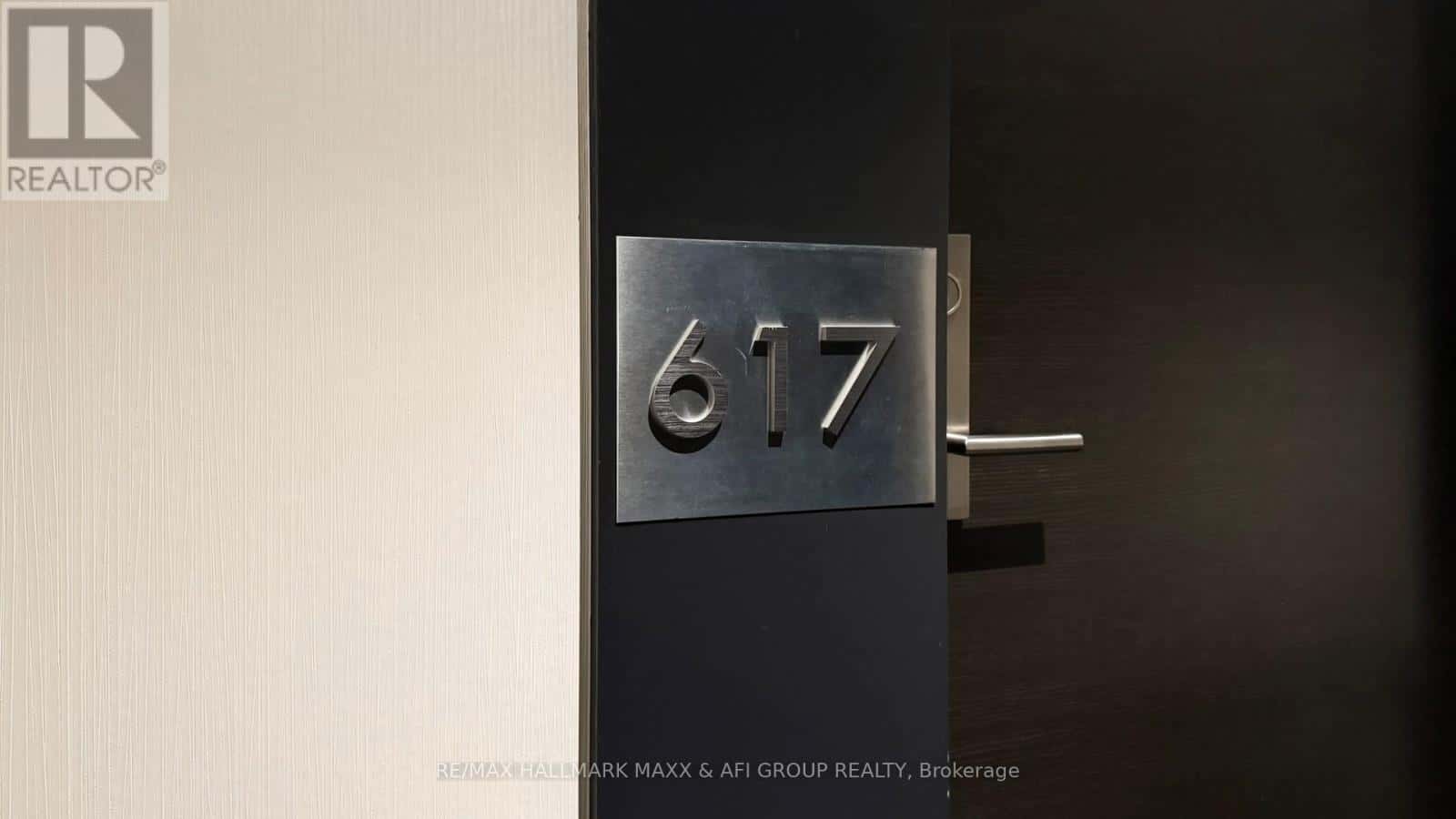 617 - 399 SPRING GARDEN AVENUE — Toronto (Willowdale East) - Photo 5 of 50