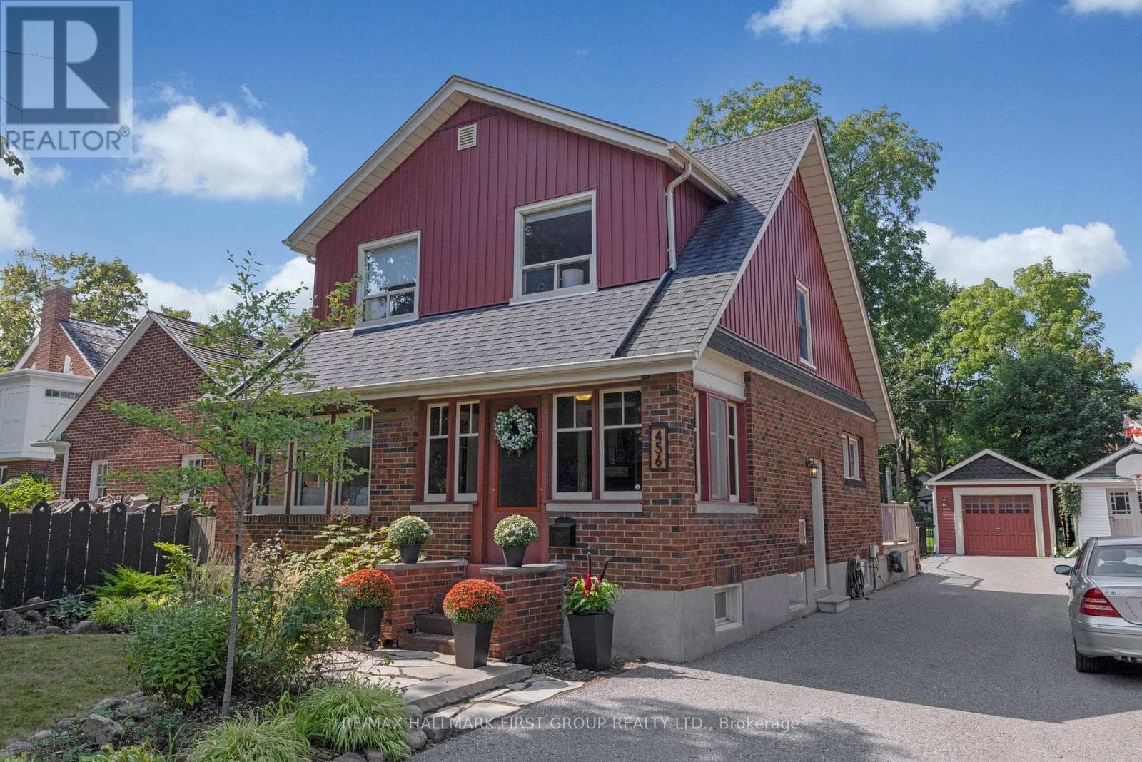 456 MARY STREET N — Oshawa (O'Neill) - Main photo