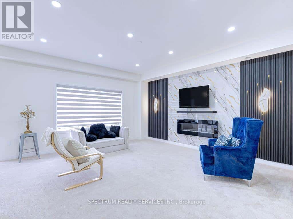 44 DENNIS AVENUE — Brantford - Photo 4 of 50