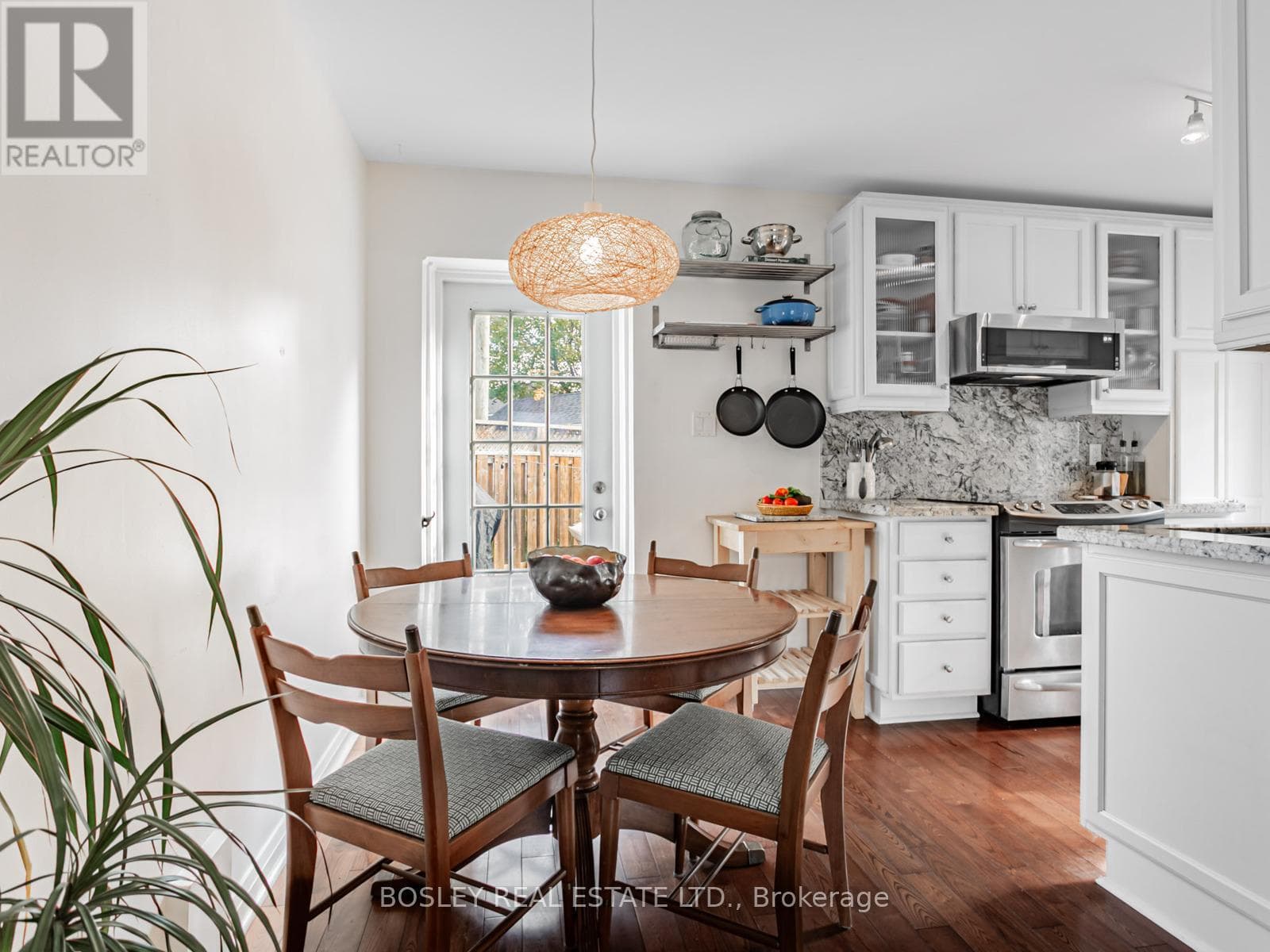 131 MEIGHEN AVENUE — Toronto (O'Connor-Parkview) - Main photo