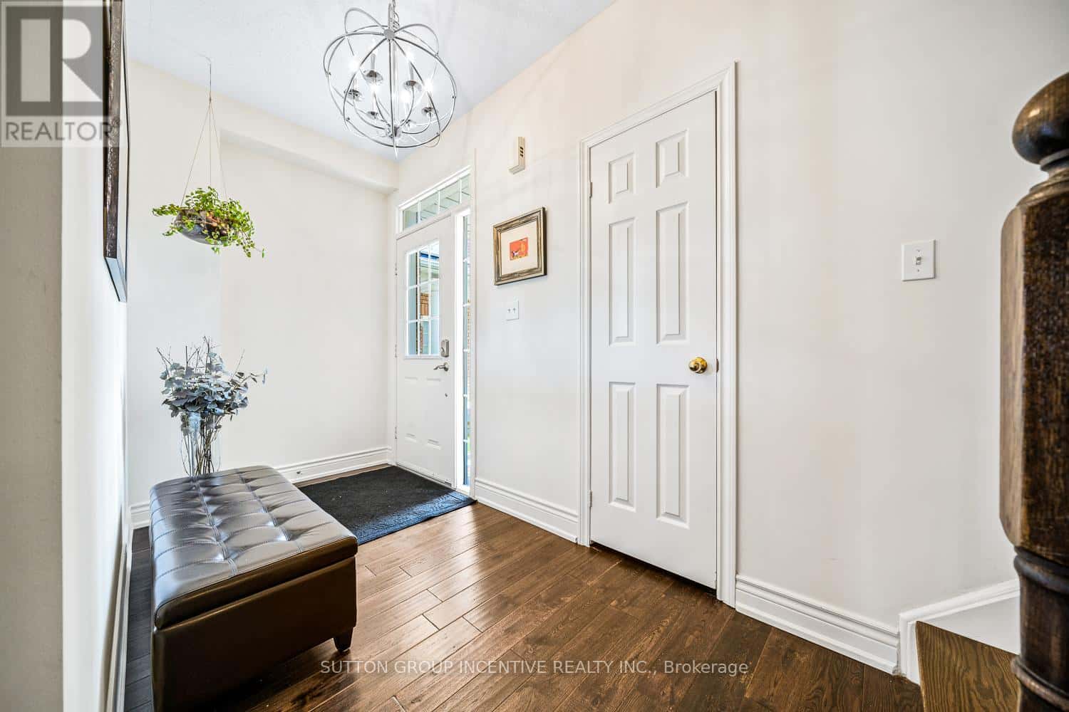 432 WOODSMERE CRESCENT — Pickering (Amberlea) - Photo 3 of 44