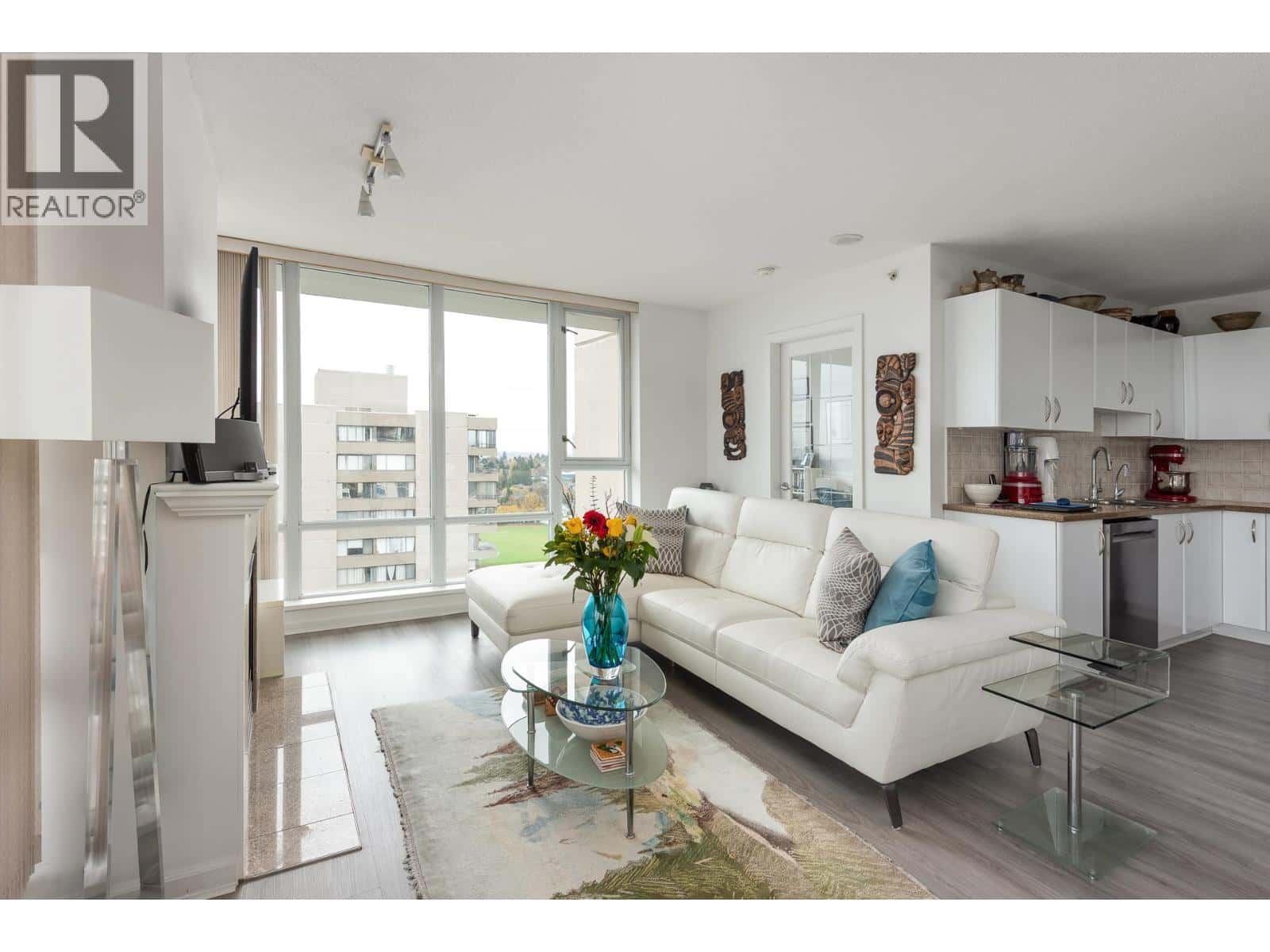 1701 720 HAMILTON STREET — New Westminster - Photo 5 of 32