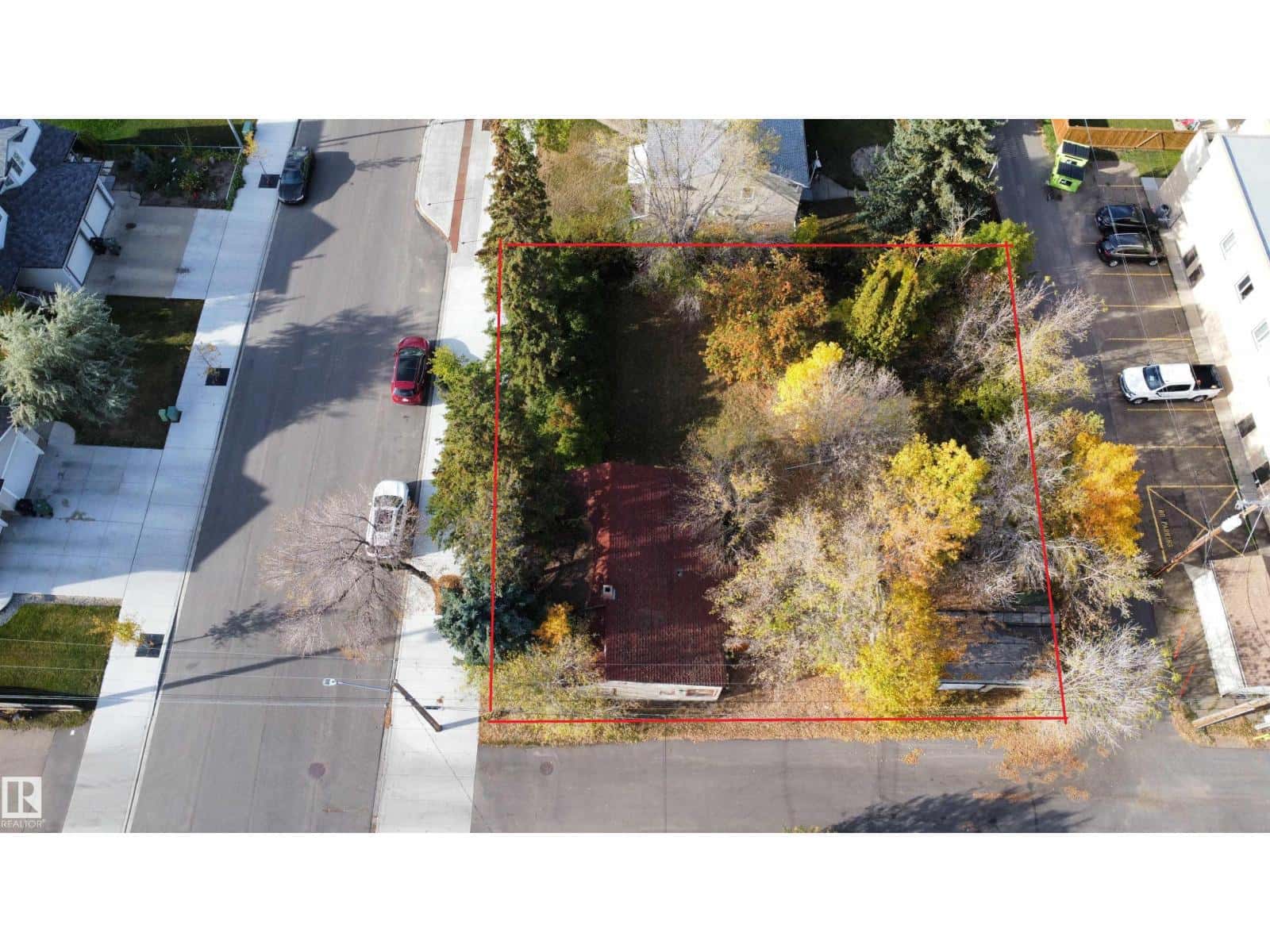 9805 103 ST — Fort Saskatchewan - Photo 2 of 4