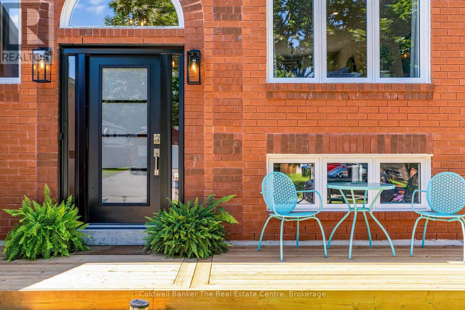 14 LANGEVIN DRIVE — Wasaga Beach - Photo 4 of 47