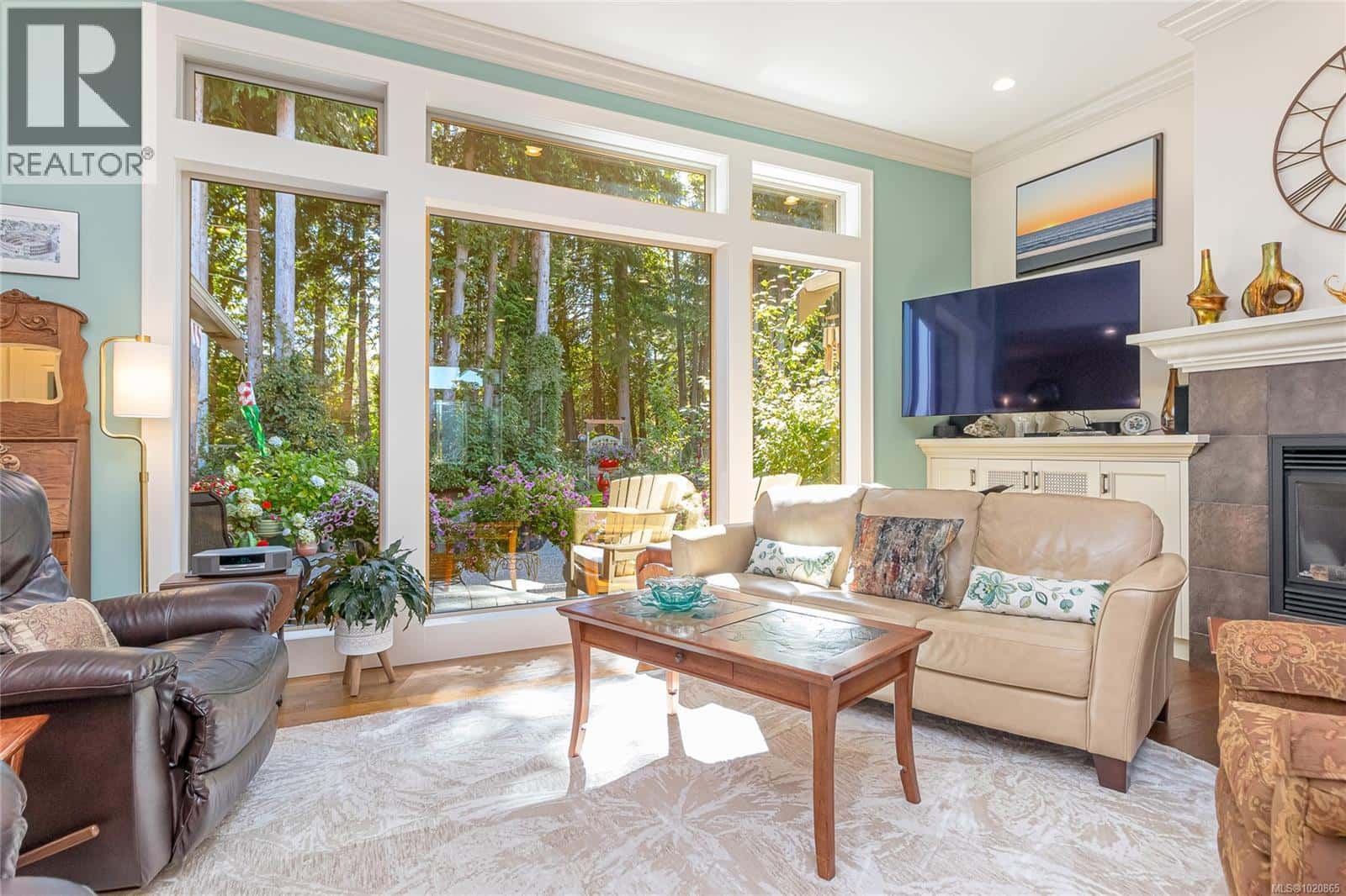 3888 Creekside Dr — Bowser - Photo 3 of 76