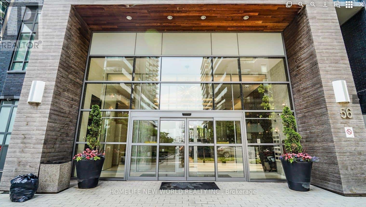 LPH01 - 56 ANNIE CRAIG DRIVE — Toronto (Mimico) - Photo 2 of 21