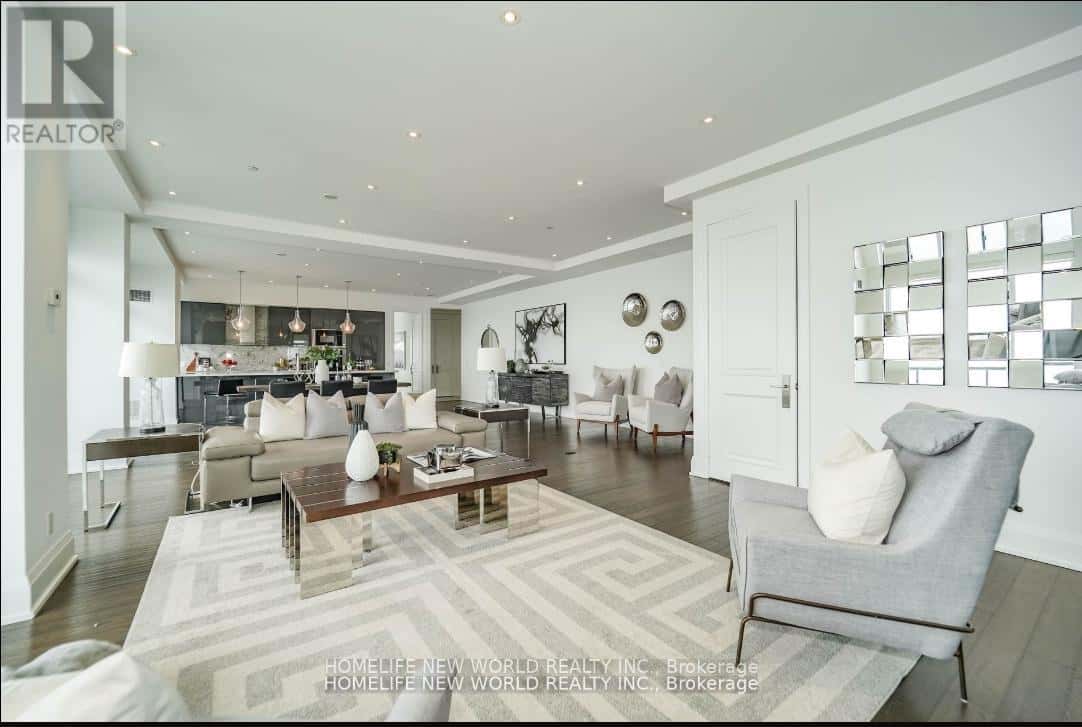 LPH01 - 56 ANNIE CRAIG DRIVE — Toronto (Mimico) - Photo 4 of 21