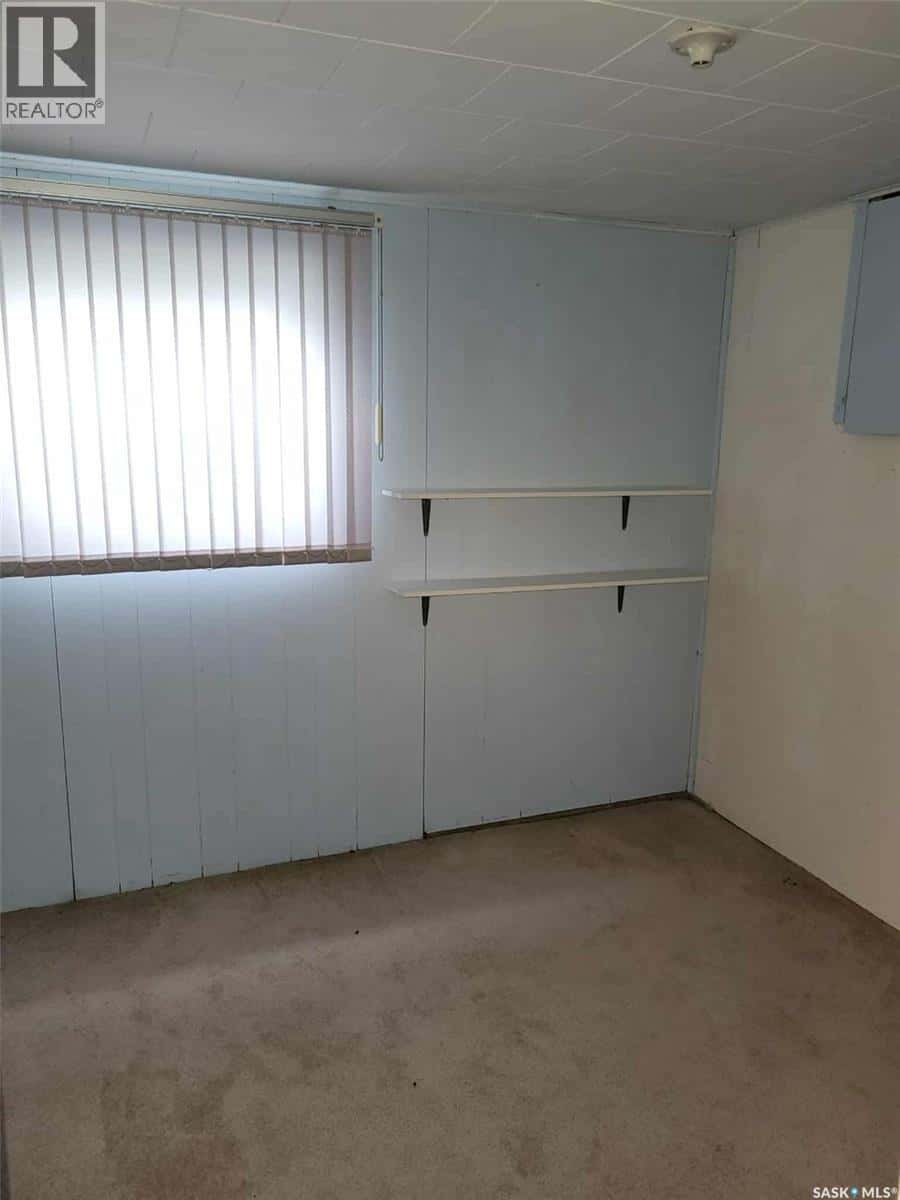 719 Donald STREET — Hudson Bay - Photo 5 of 39