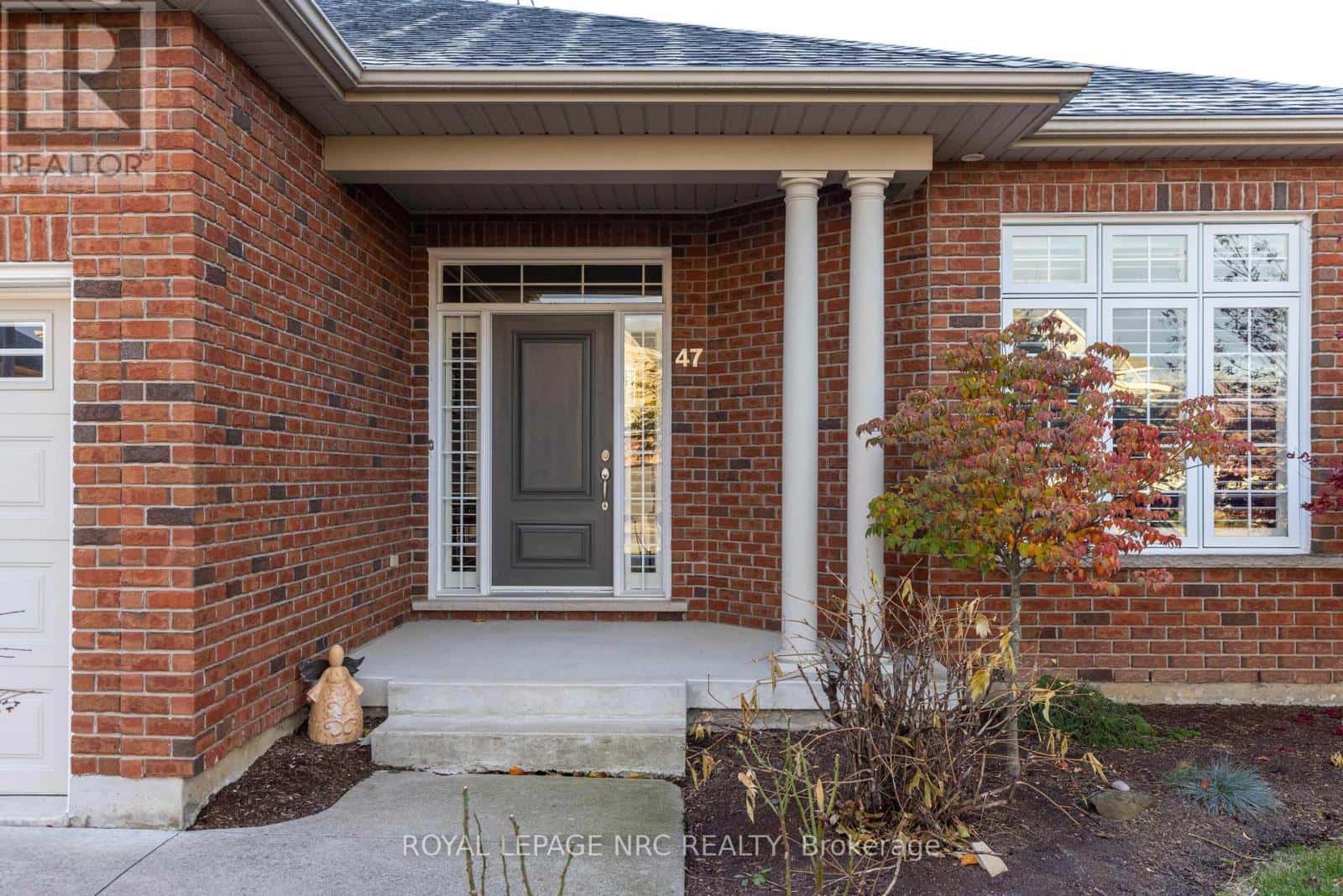 47 COUNTRYSIDE DRIVE — St. Catharines (Grapeview) - Photo 3 of 32