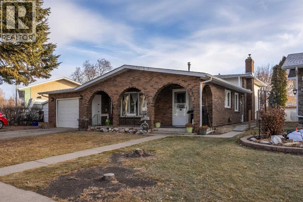 3803 63 Street — Camrose - Main photo