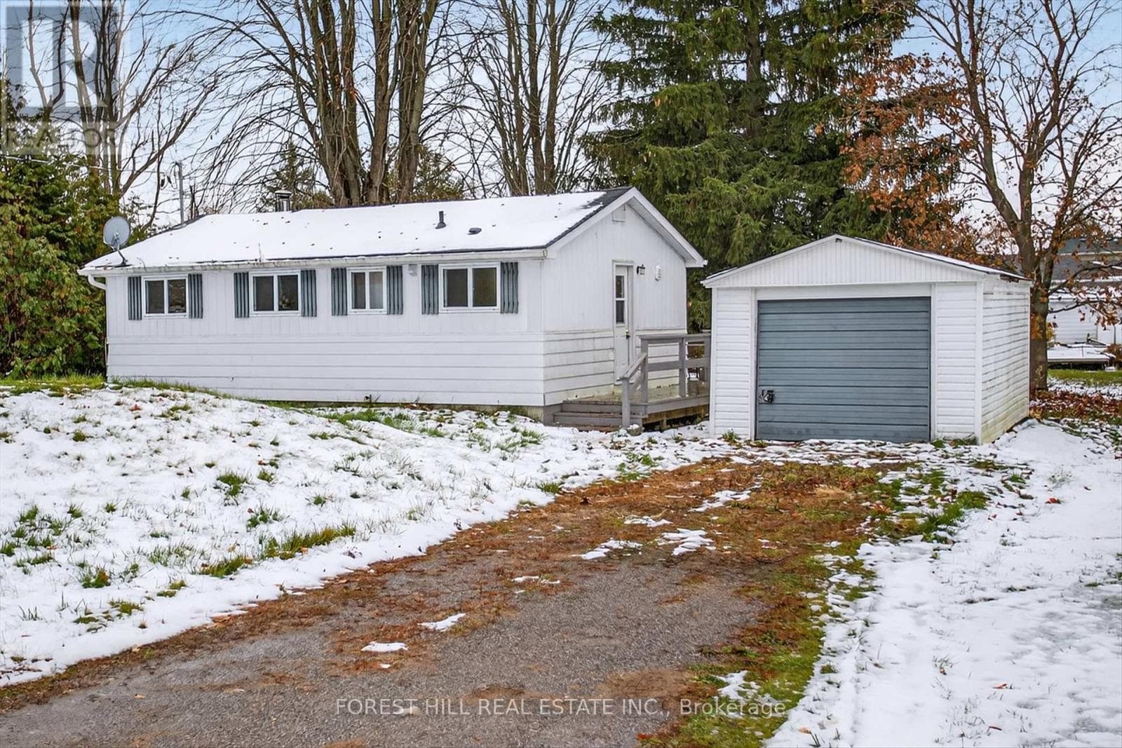 69 BLYTHE SHORE ROAD — Kawartha Lakes (Fenelon Falls) - Main photo