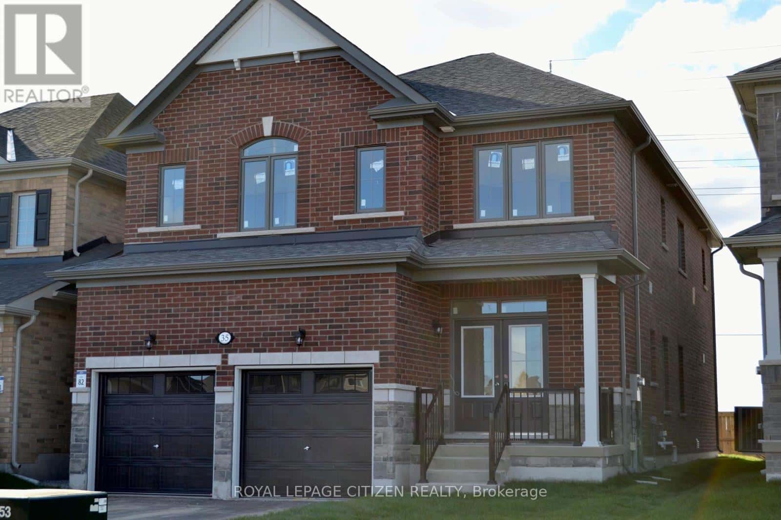 35 FENN CRESCENT — New Tecumseth (Alliston) - Photo 2 of 2