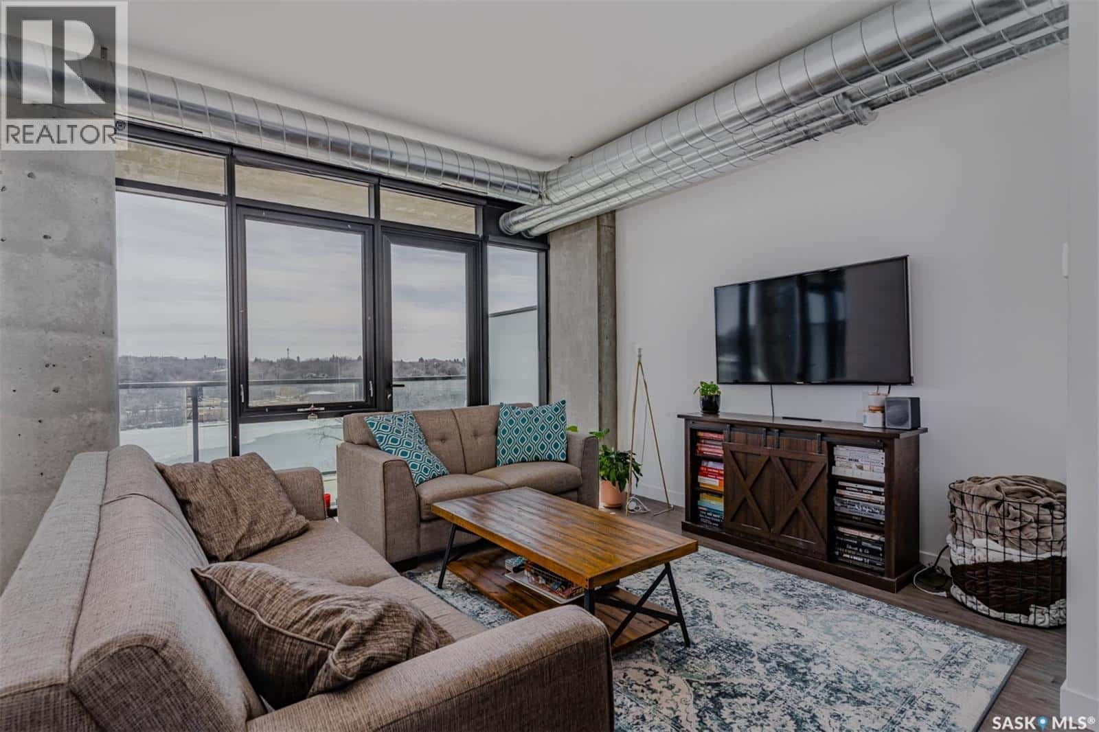 508 490 2nd AVENUE S — Saskatoon - Photo 3 of 27