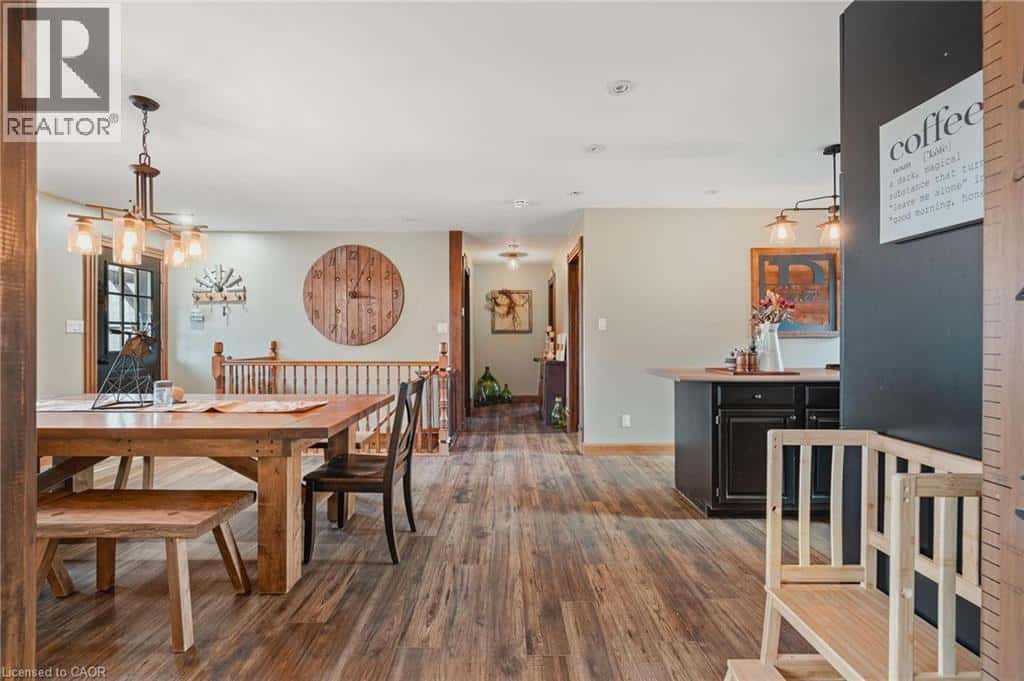 342008 CONCESSION 14 Road — Georgian Bluffs - Photo 5 of 50