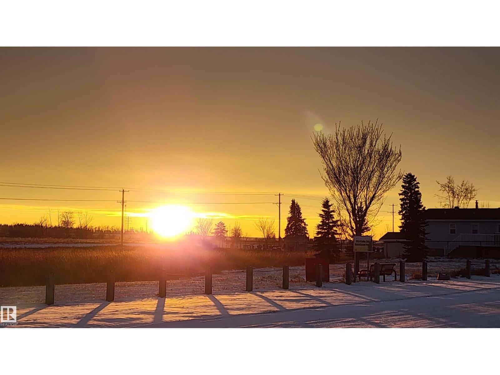 4000 Aspen WY — Leduc - Photo 3 of 56