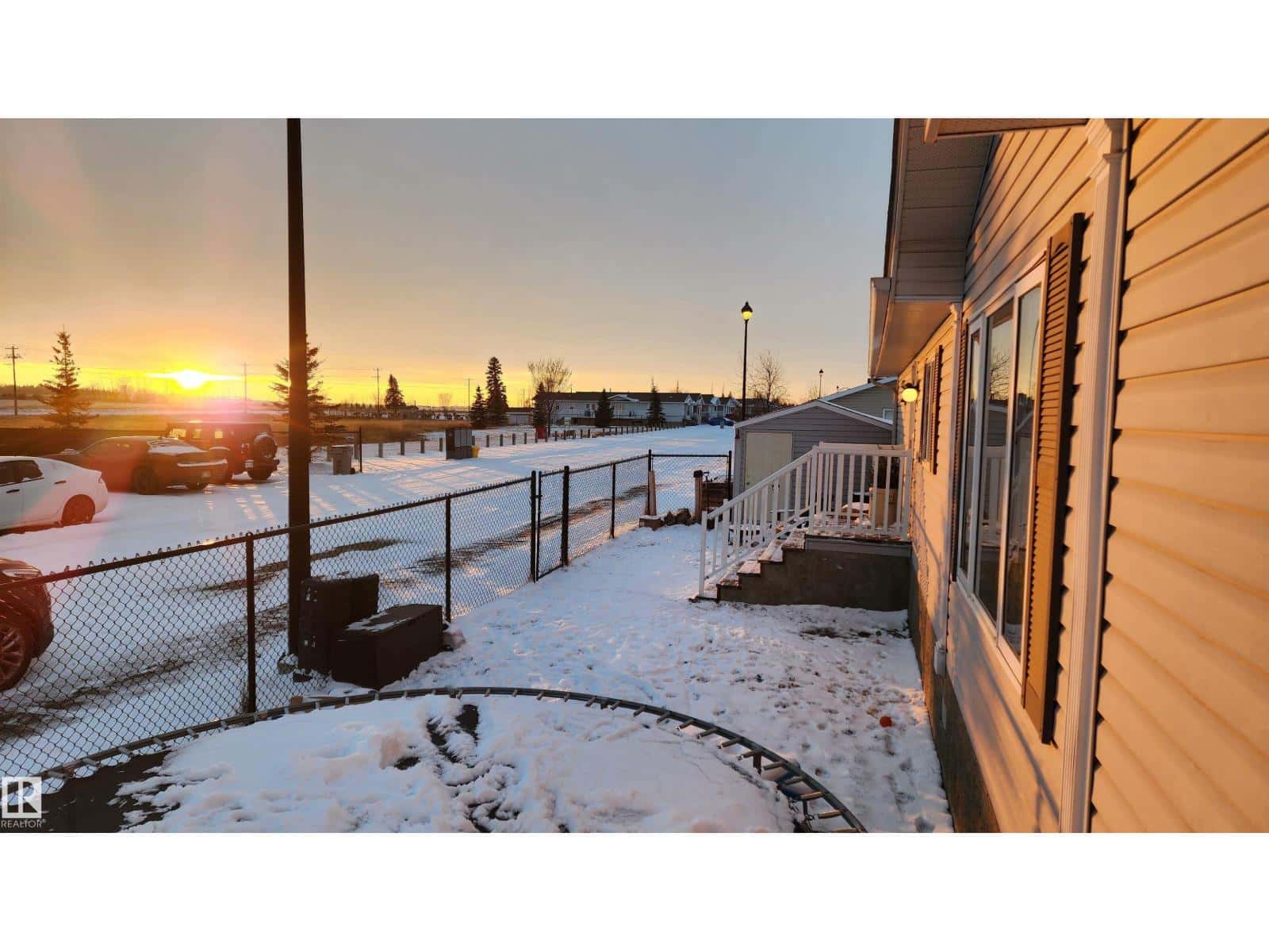 4000 Aspen WY — Leduc - Photo 2 of 56