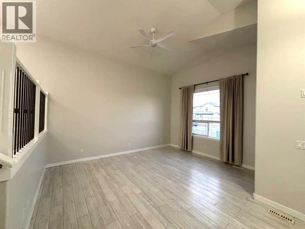 24 Birch Lane — Whitecourt, Alberta - Photo 5 of 36