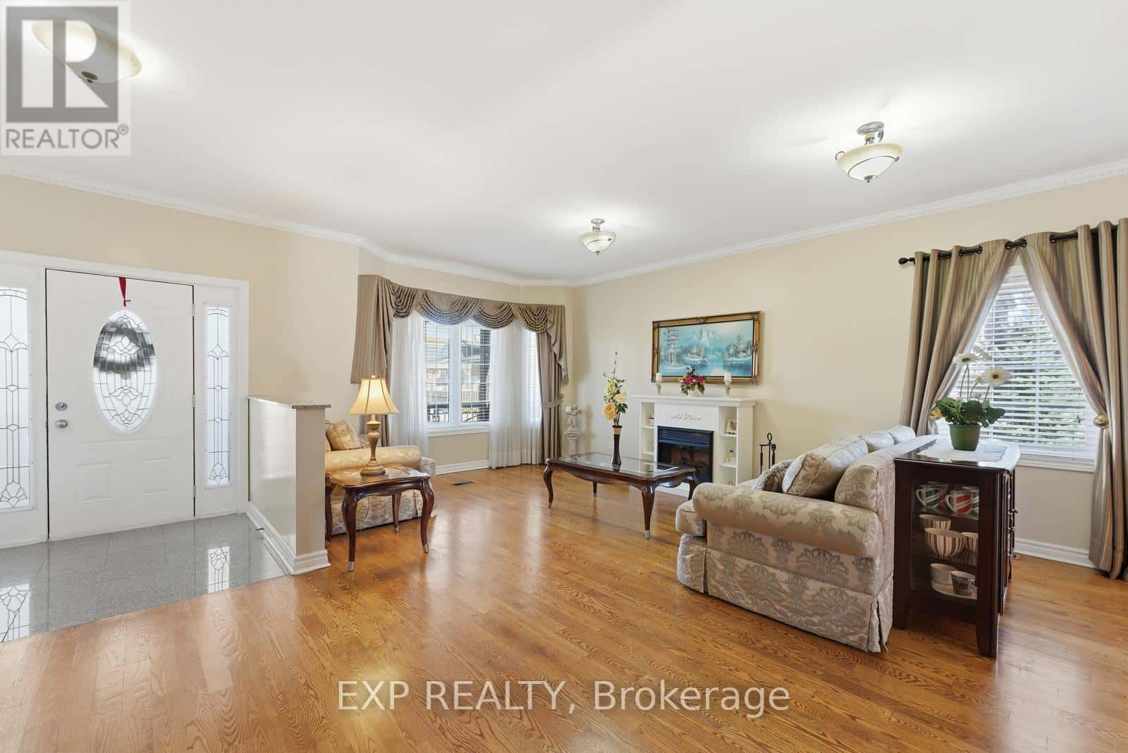 229 DUNRAVEN DRIVE — Toronto (Keelesdale-Eglinton West) - Photo 4 of 40