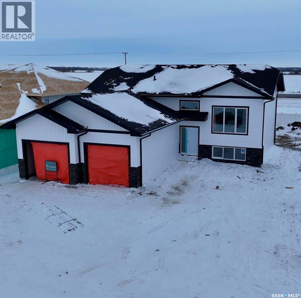 810 Ballesteros CRESCENT — Warman - Photo 2 of 30