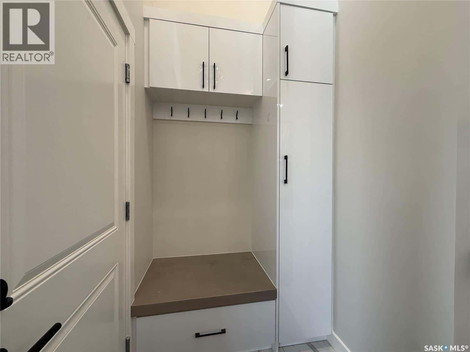 810 Ballesteros CRESCENT — Warman - Photo 4 of 30