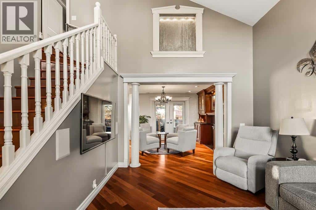 25 McKinley Bay SE — Calgary - Photo 5 of 50